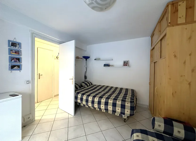 Room Avenue Boyer in Menton