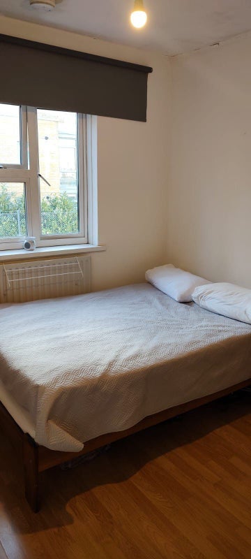 Room Alpha Grove in Greater London
