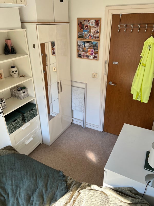 Room Aqua Vista Square in Greater London