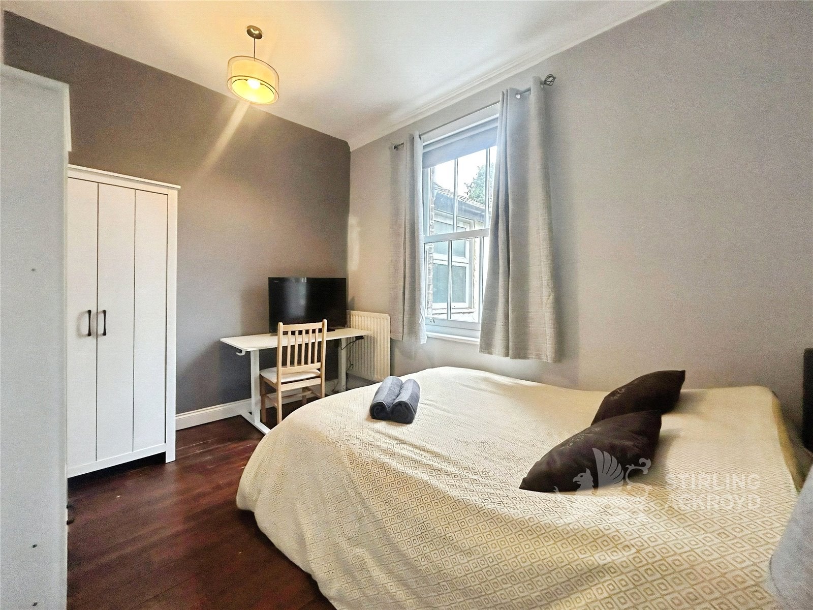 Flat Farnham Road in Guildford
