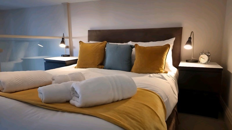 Flat Ladbroke Grove in Greater London