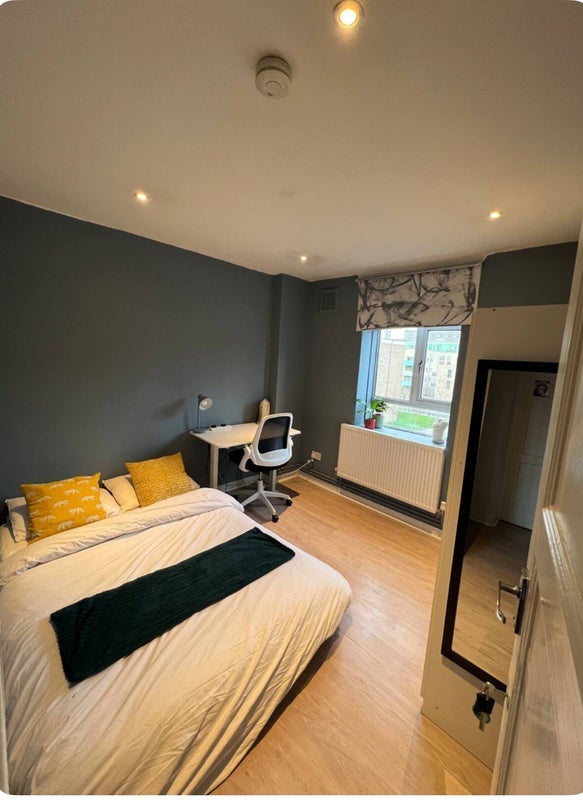 Room Beckway Street in Greater London