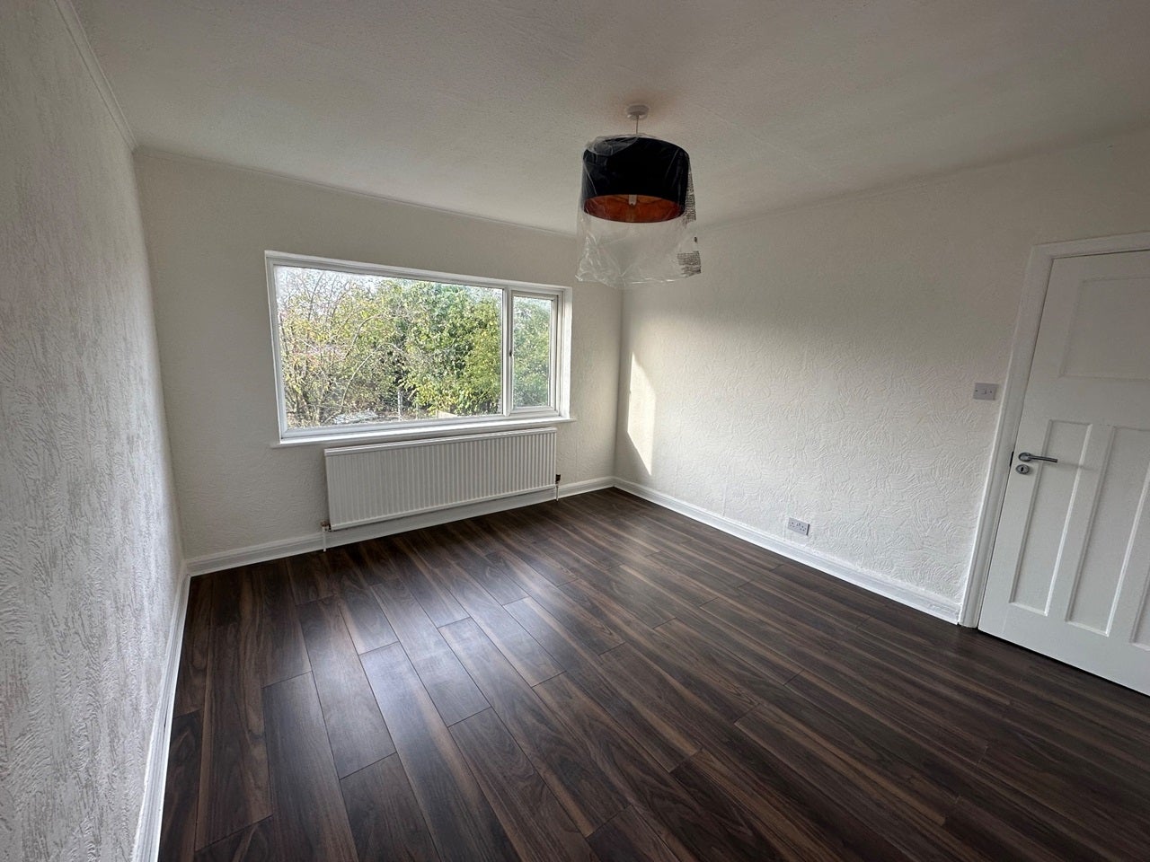 House Brimsdown Avenue in Greater London