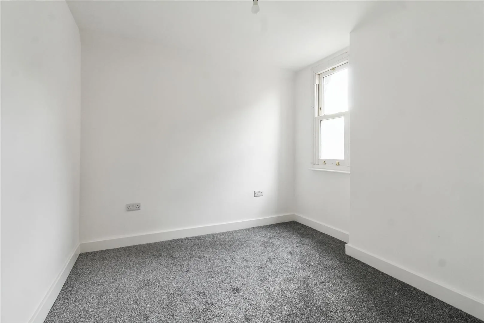 Flat Waverley Street in Nottingham