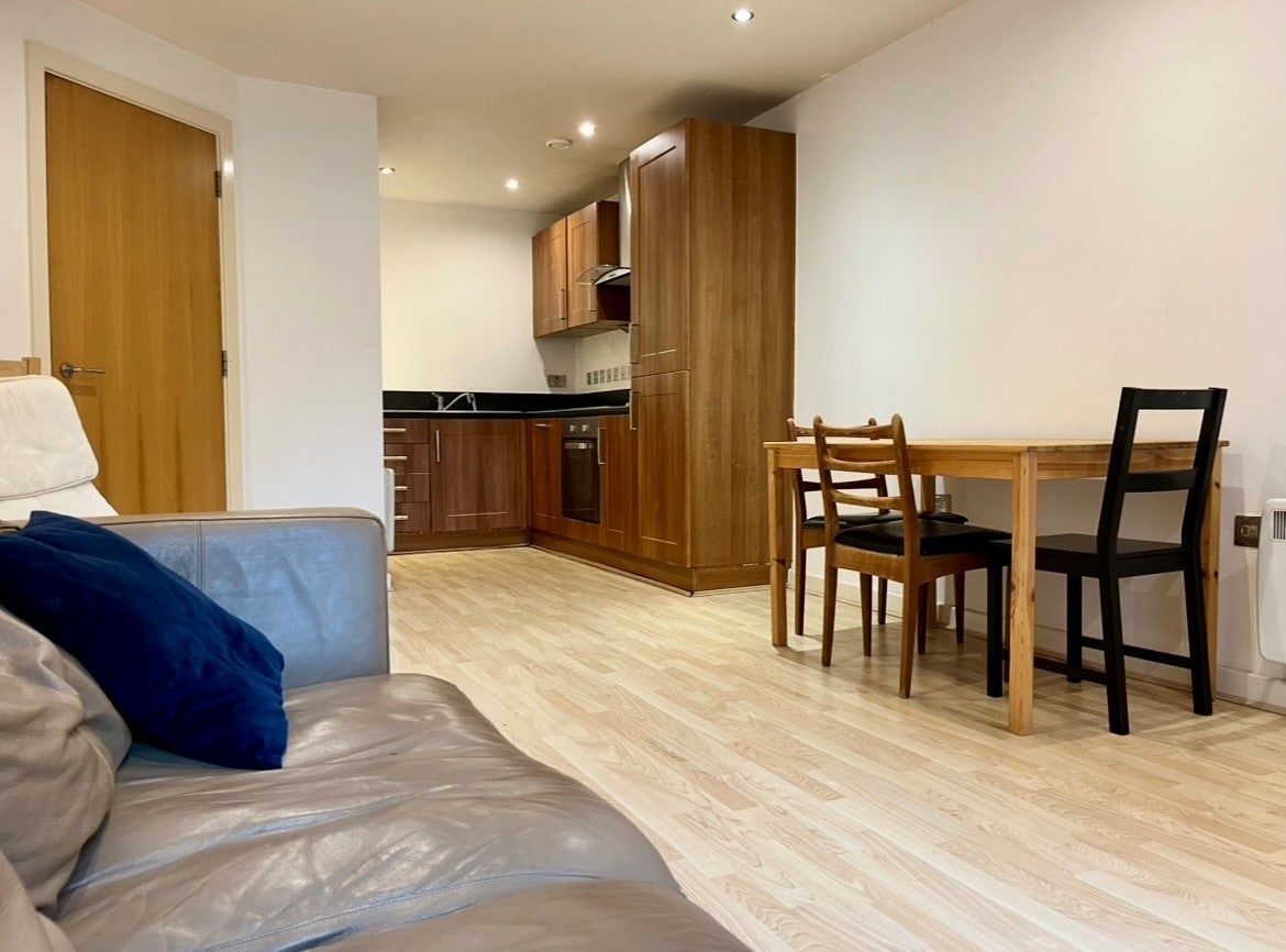 Flat Lawson Street in Preston