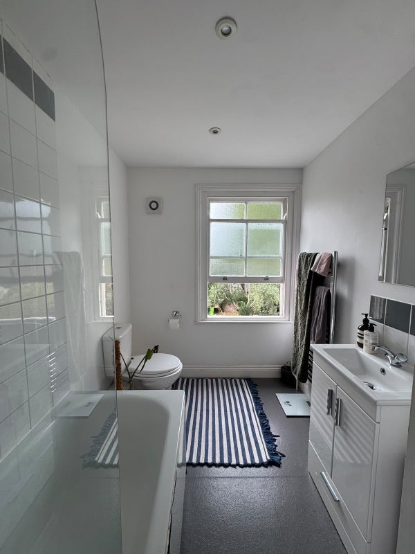 Room Warneford Street in Greater London