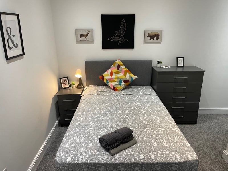 Room Bamford Street in Tamworth