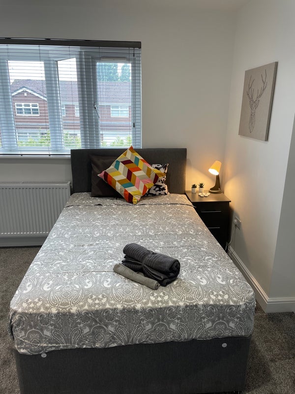 Room Bamford Street in Tamworth