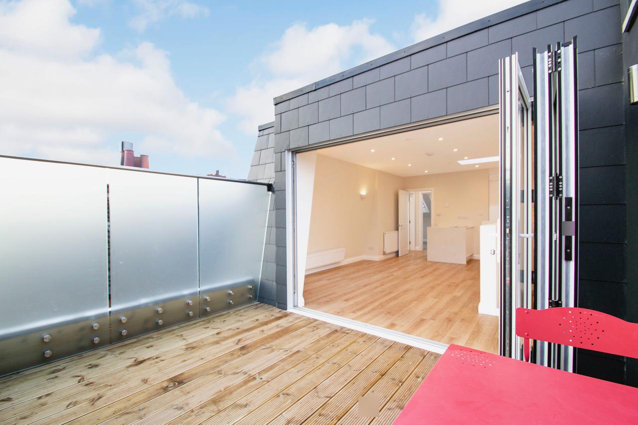 Flat Waldron Road in Greater London
