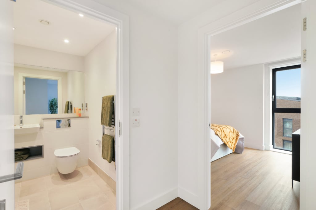 Flat Nicholsons Lane in Maidenhead