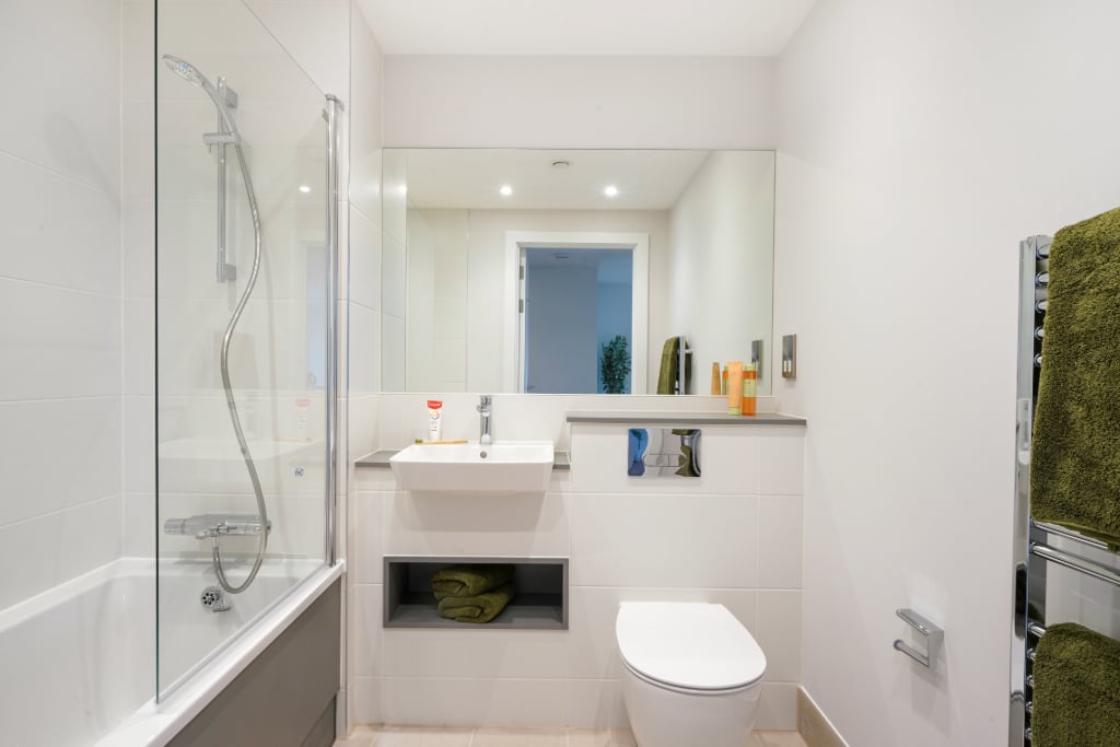 Flat Nicholsons Lane in Maidenhead