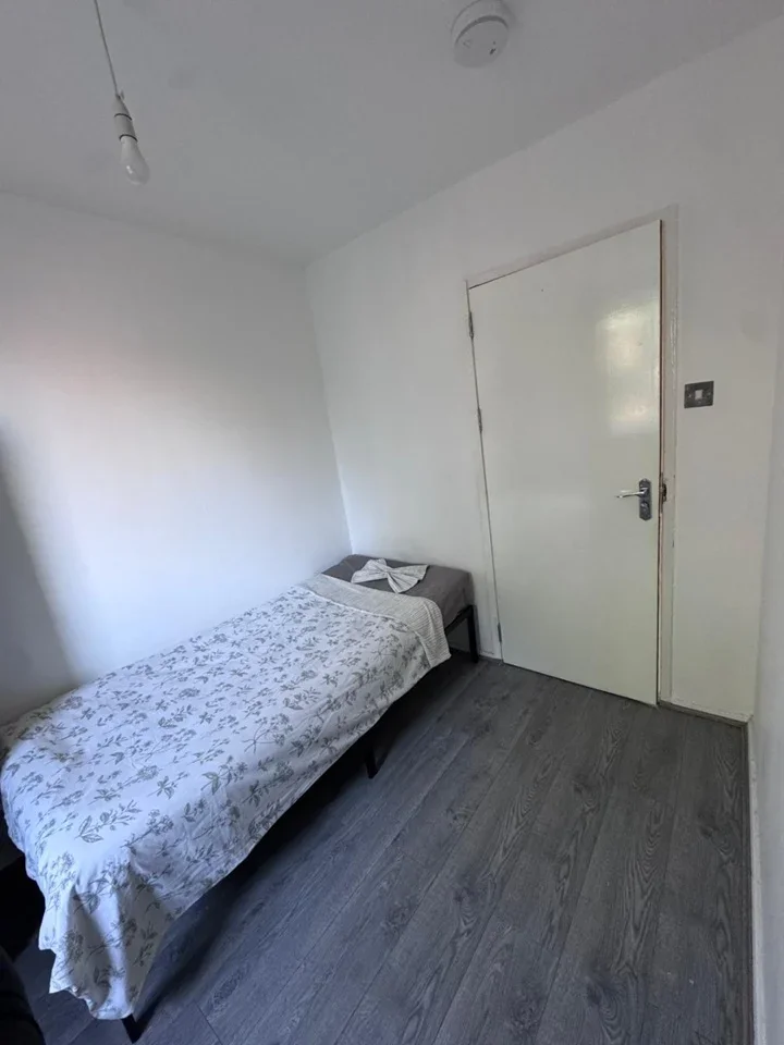 Room Copenhagen Place in Greater London