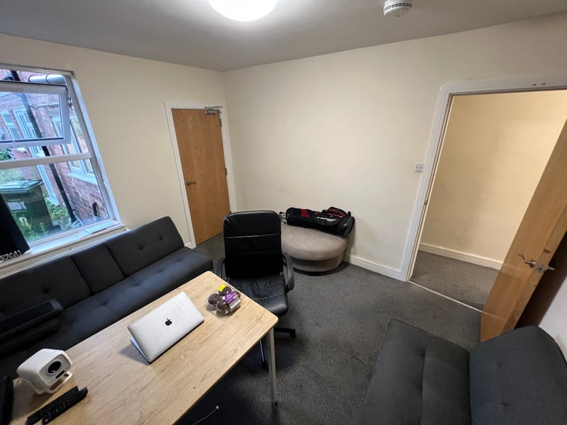 Room Eagle Street in Royal Leamington Spa
