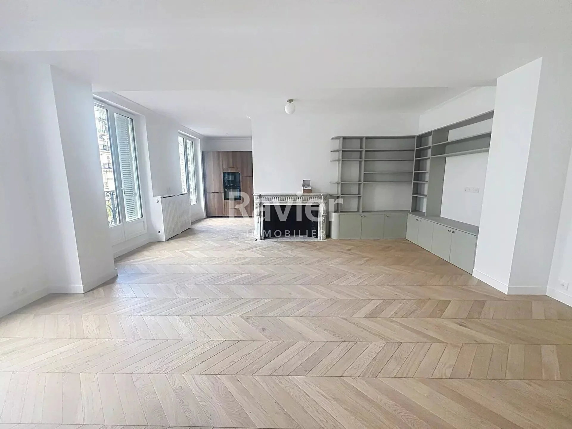 Flat Boulevard Haussmann in Paris