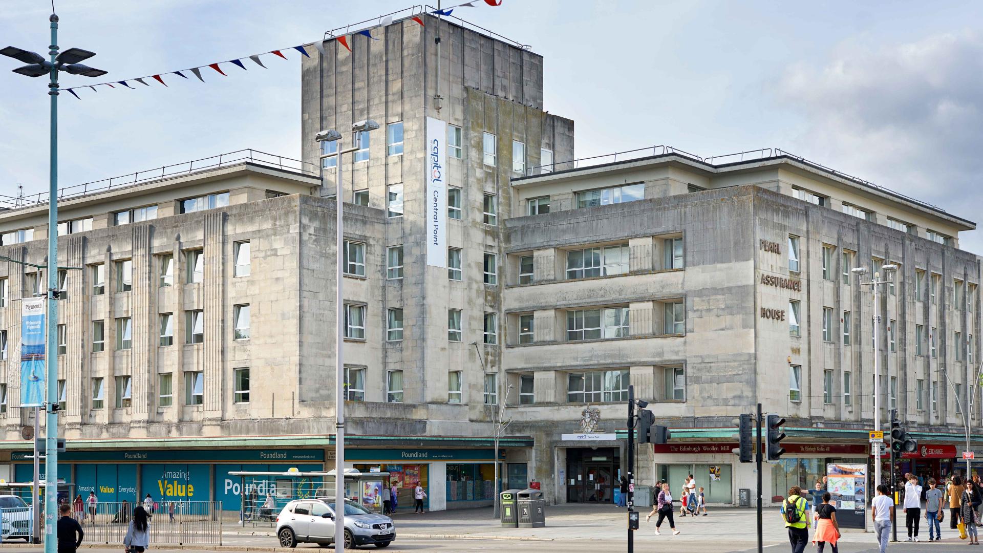 Room Royal Parade in Plymouth
