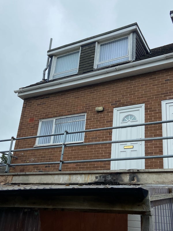 Flat Wychwood Close in Warwick