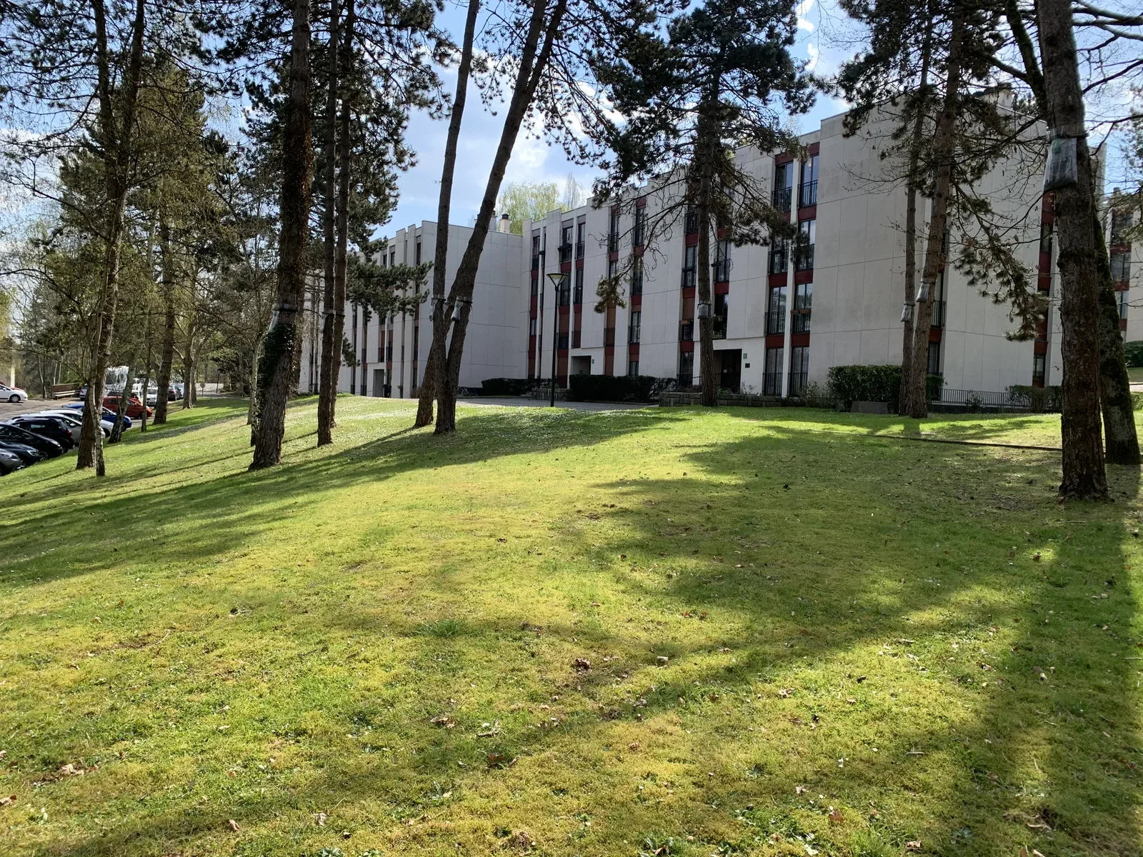 Chambre Allée des Moulins à Gif-sur-Yvette