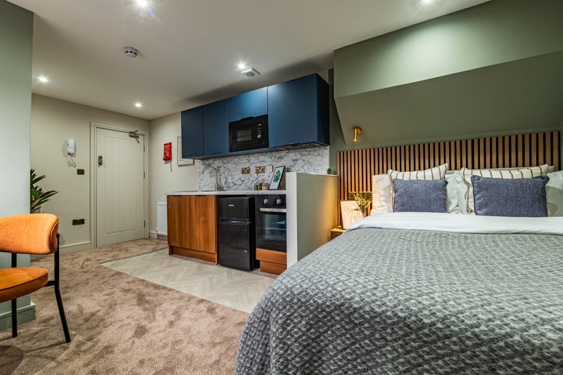 Flat Coundon Road in Coventry