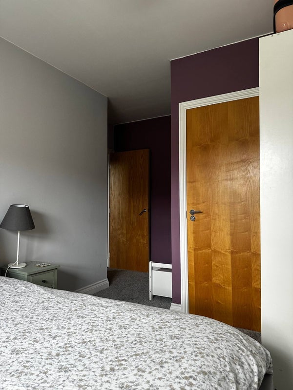 Room Hudd's Vale Road in Bristol
