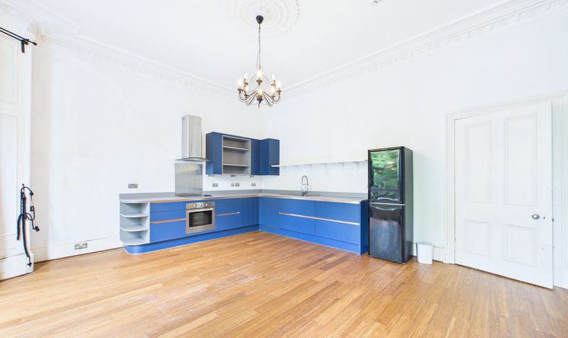 Flat Niddrie Square in Glasgow