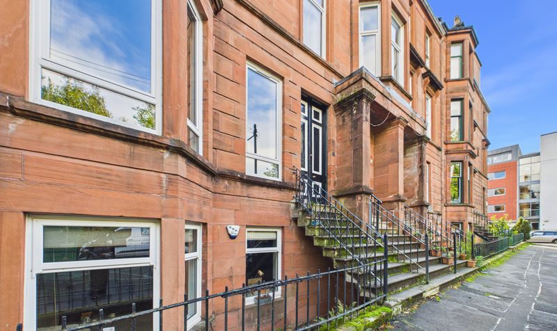 Flat Niddrie Square in Glasgow