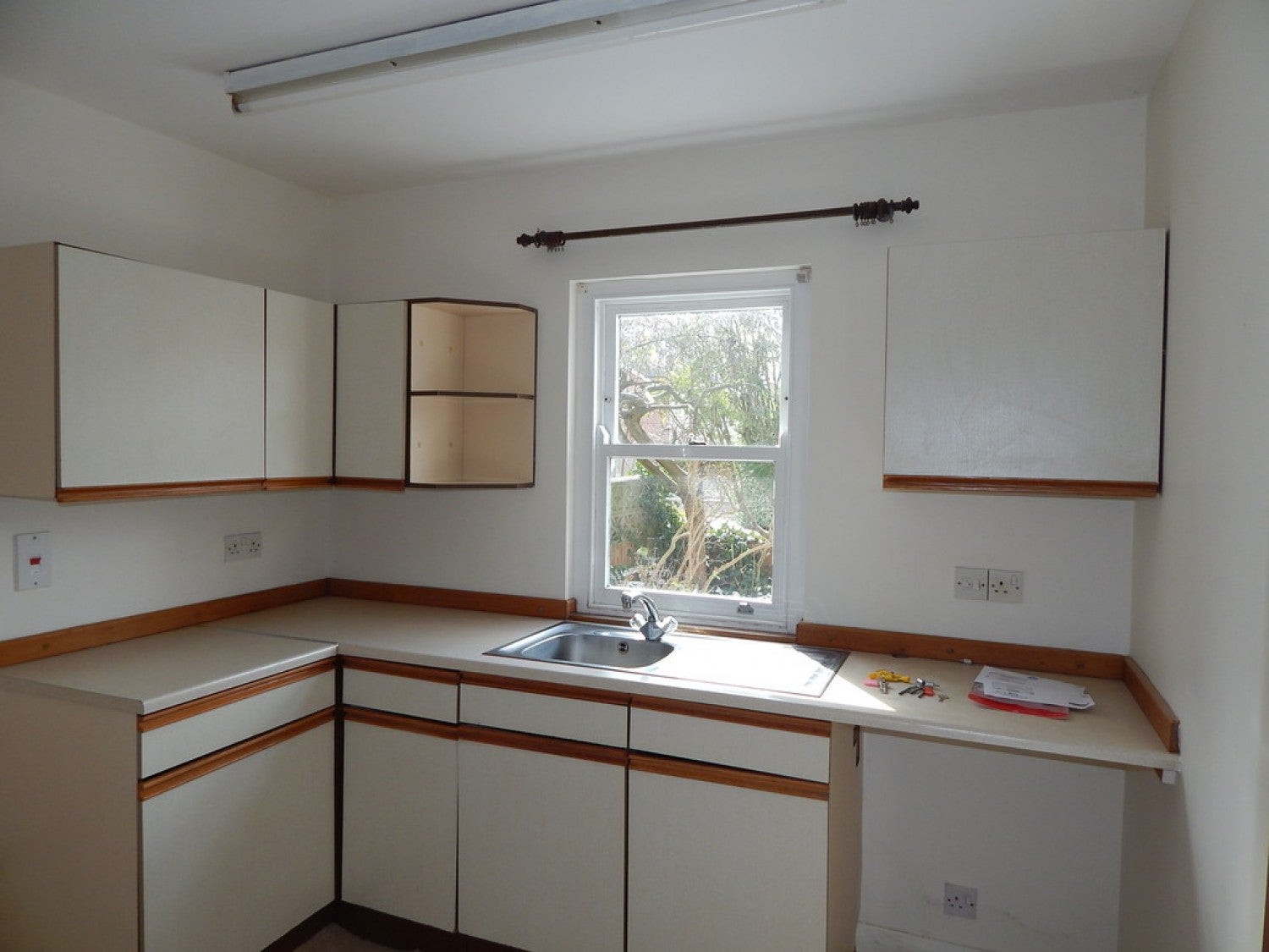 Flat Meadowside Court in Vale of White Horse