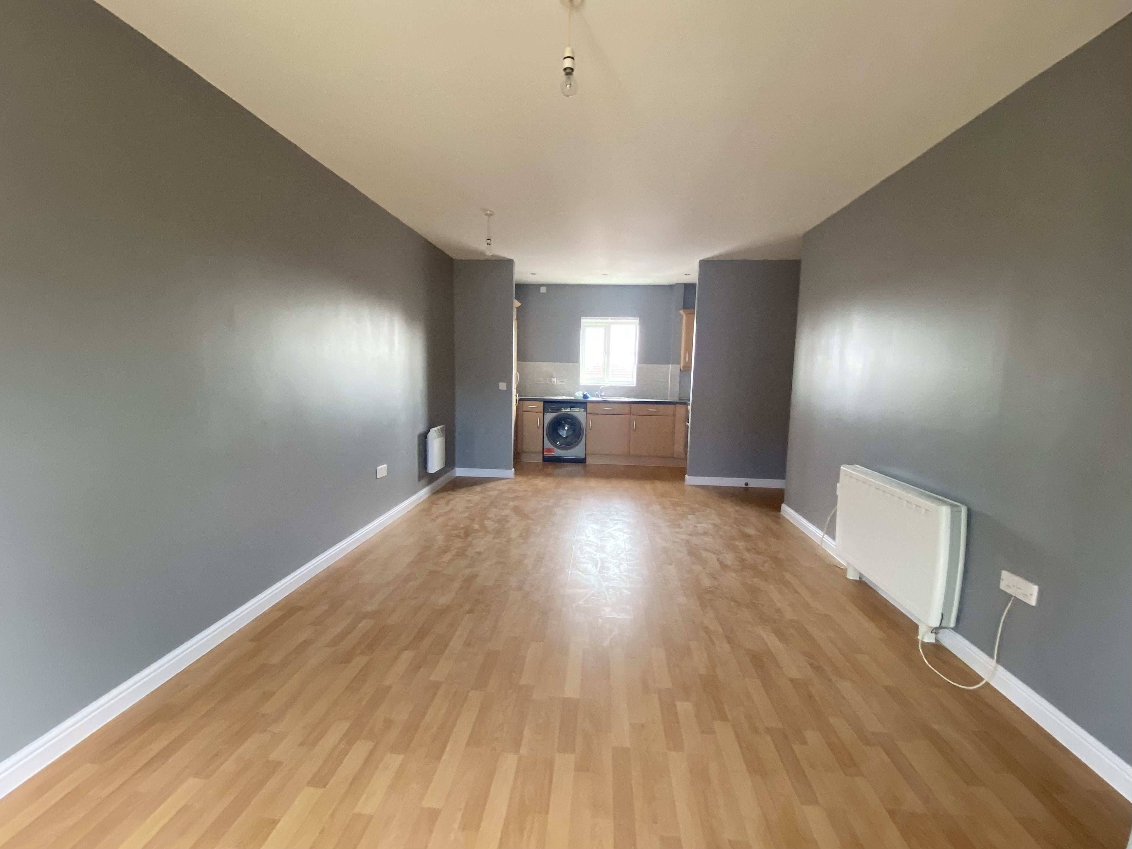 Flat Windermere Avenue in Purfleet-on-Thames
