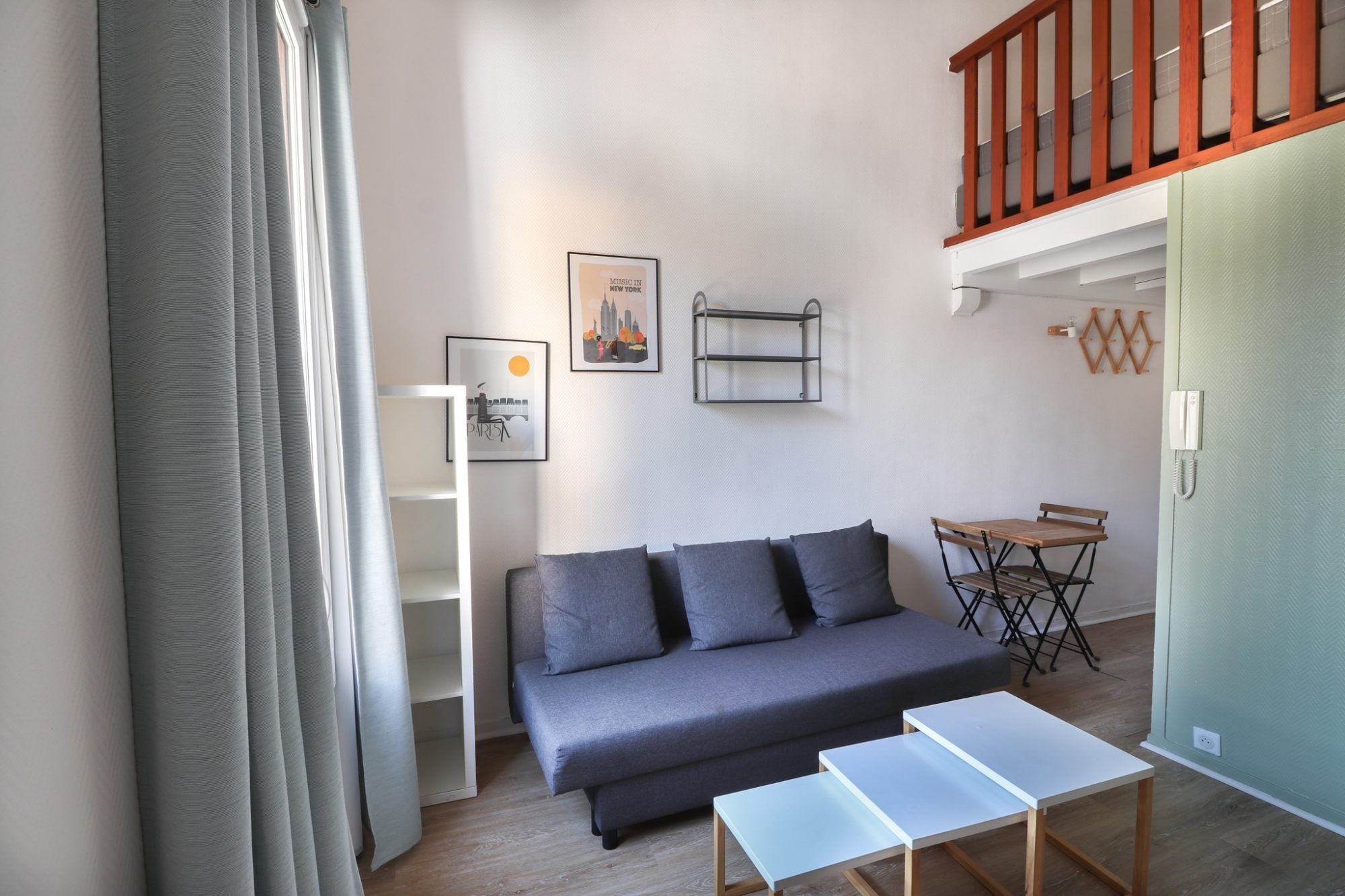 Flat Rue Albert Nodon in Bordeaux