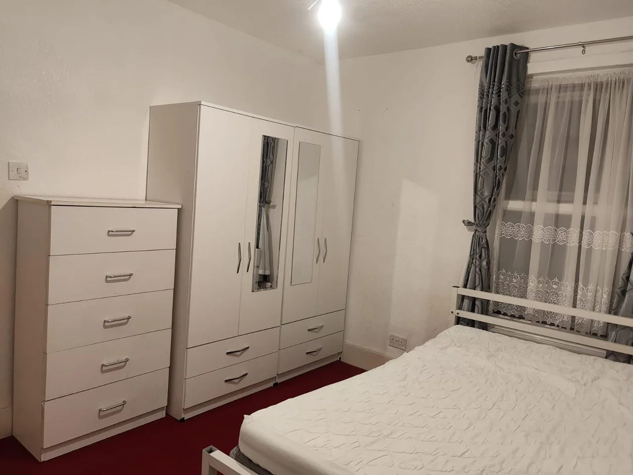 Room Longbridge Road in Greater London