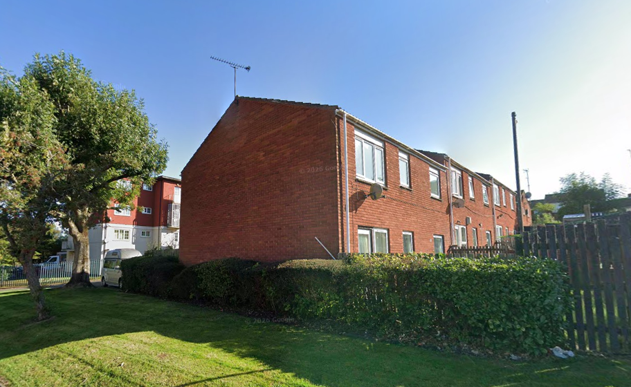 Flat St Jude's Crescent in Coventry