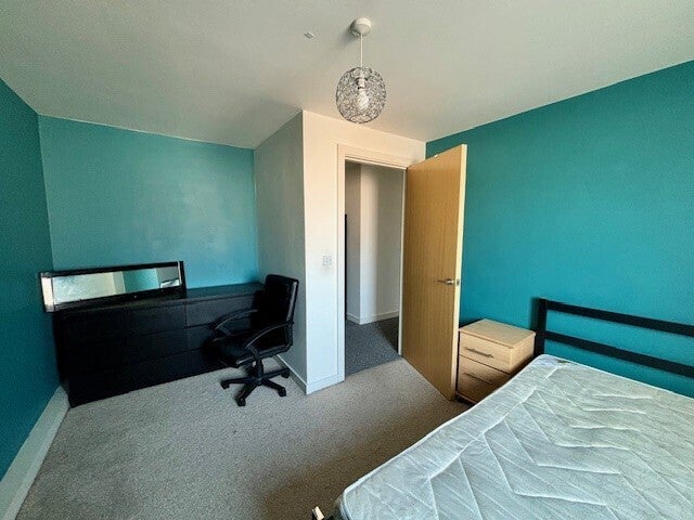 Flat Douglas Court in Preston