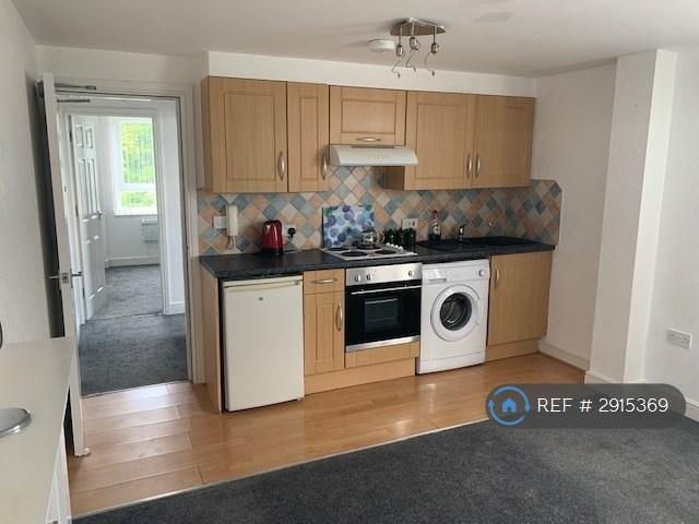 Flat Woodborough Road in Nottingham
