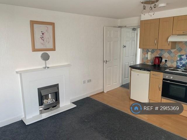 Flat Woodborough Road in Nottingham
