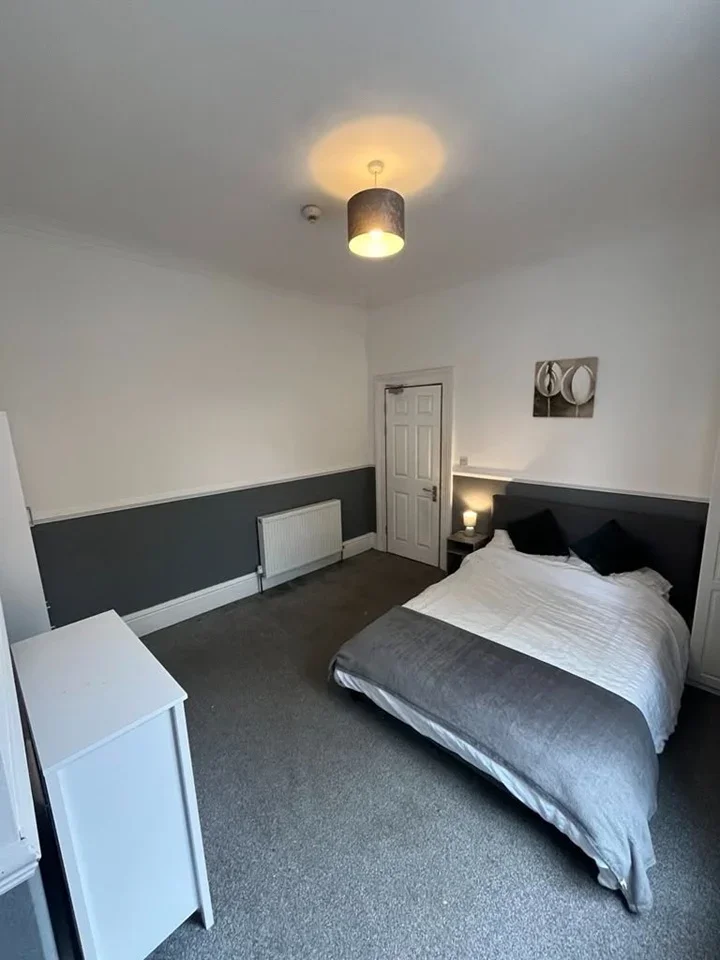 Room Mayfield Street in Hull