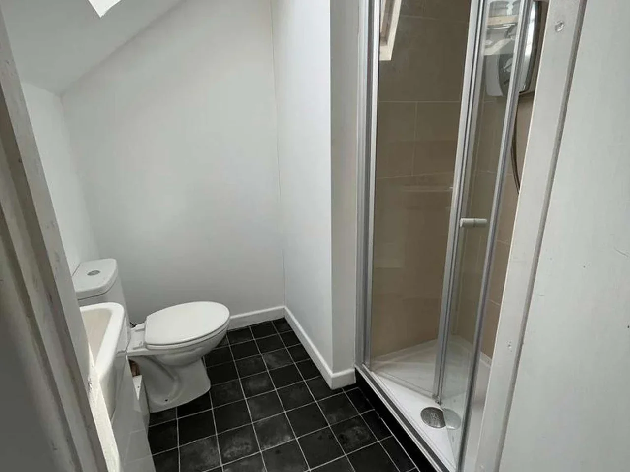 Room Mayfield Street in Hull