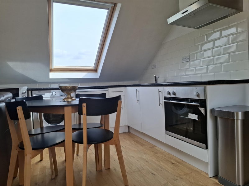 Flat Evesham Road in Greater London