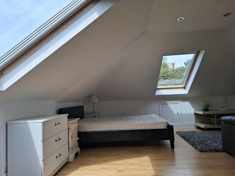 Flat Evesham Road in Greater London
