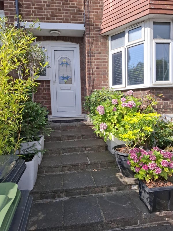 Flat Evesham Road in Greater London