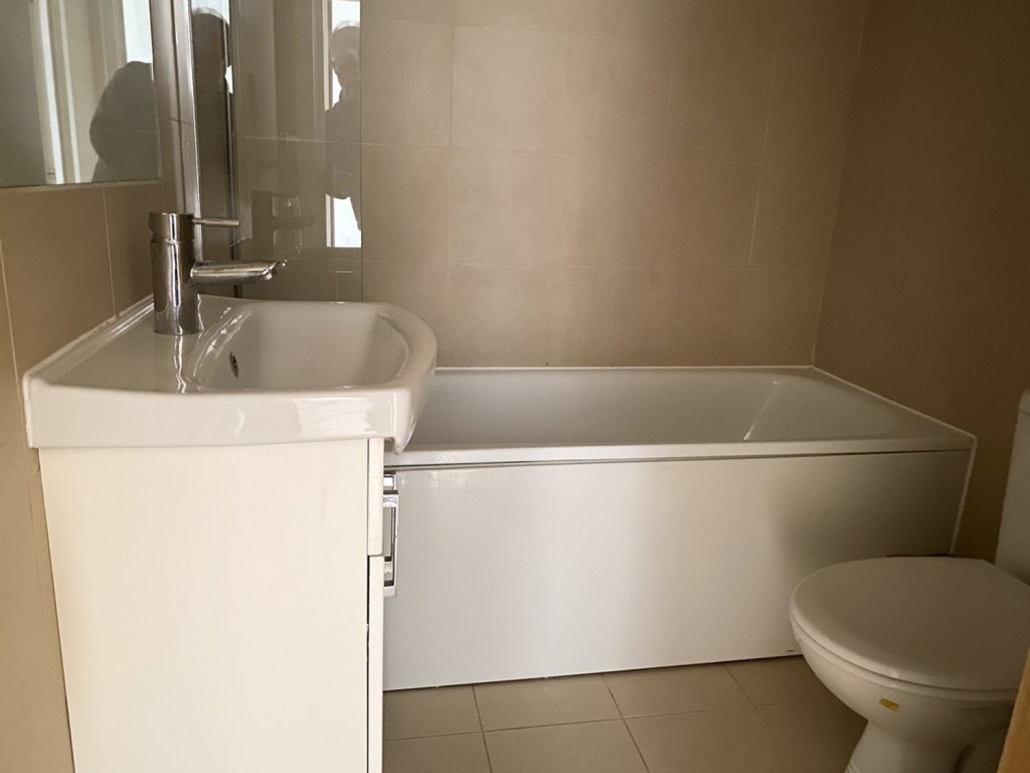 Flat Fretherne Road in Welwyn Hatfield