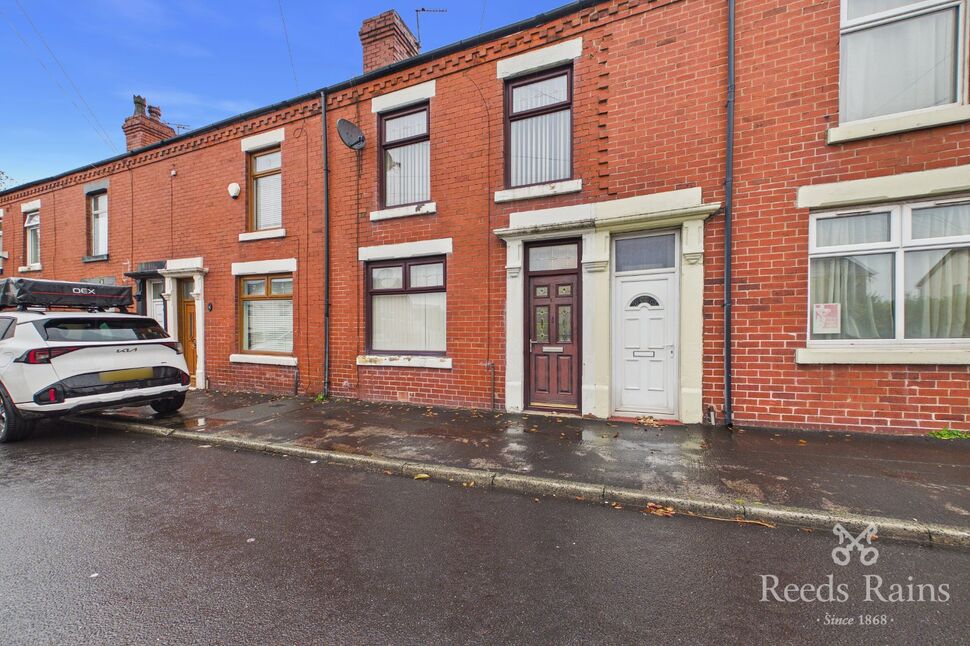 Flat Tootell Street in Chorley
