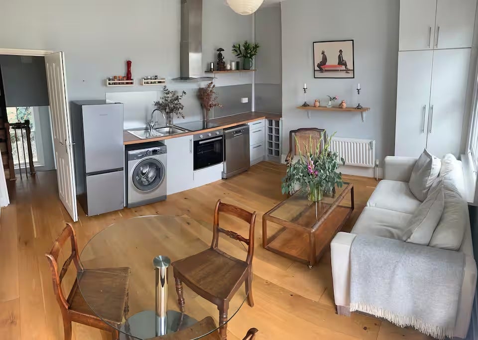 Flat Mildmay Grove North in Greater London