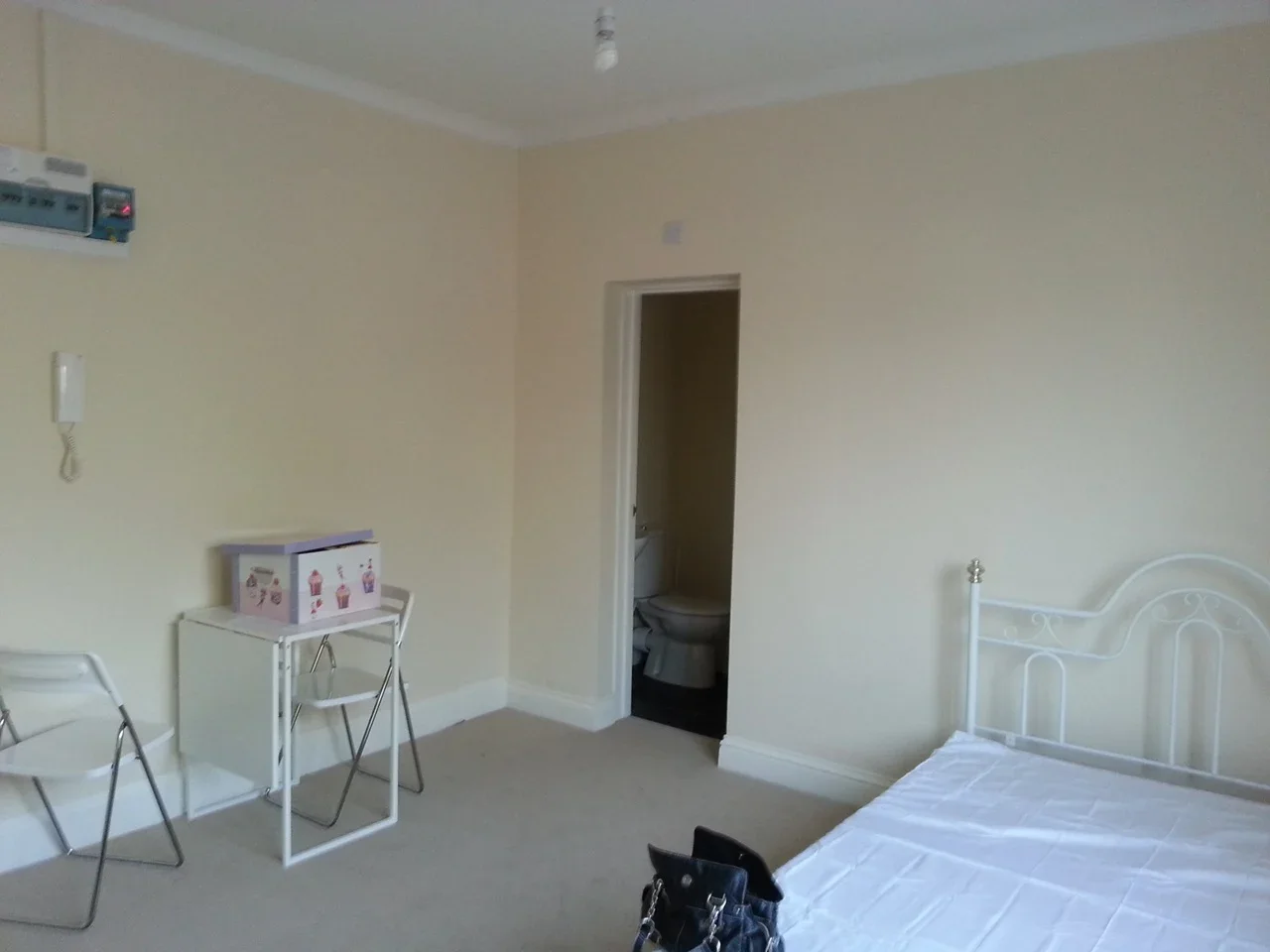 Flat Colerne Drive in Gloucester