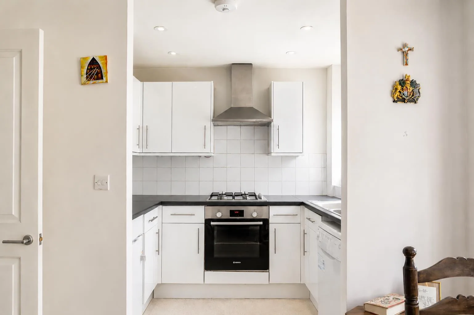 Flat Sheen Lane in Greater London