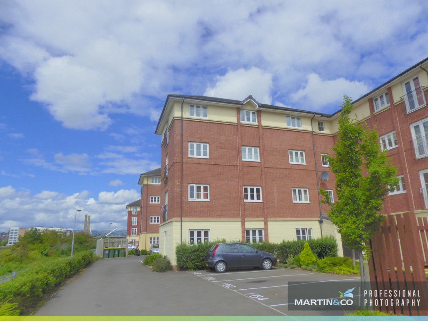 Flat Argosy Way in Newport