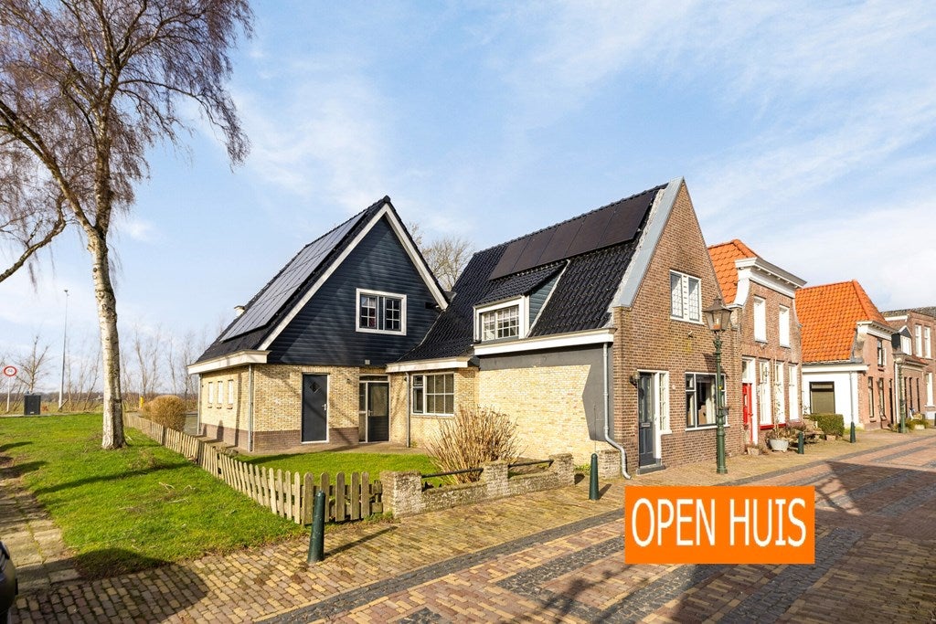 Huis Henric de Cranestraat 129 in Kuinre
