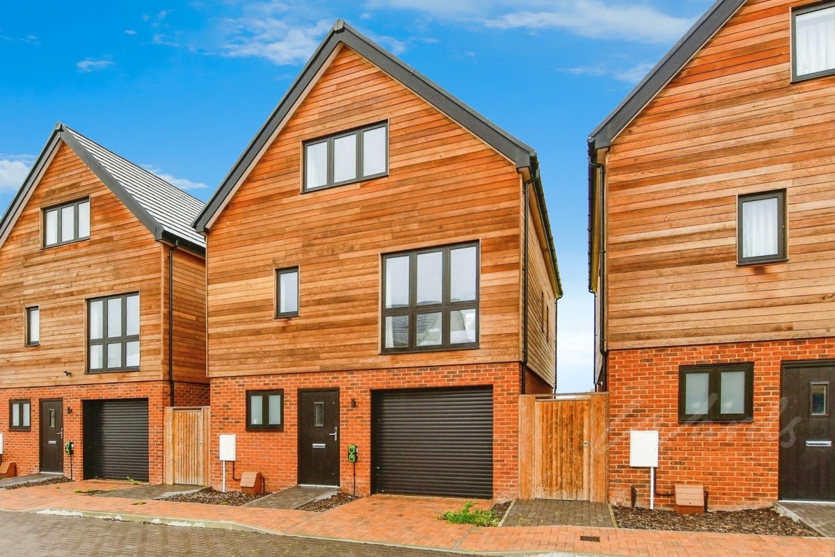 House Prime View in Folkestone and Hythe District