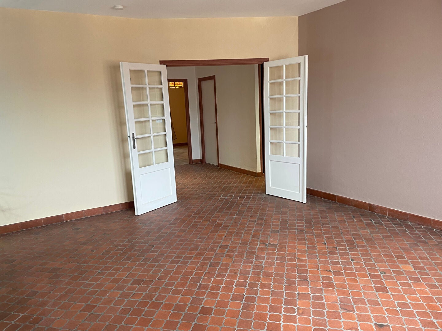 Flat Rue Anatole France in Clermont-Ferrand
