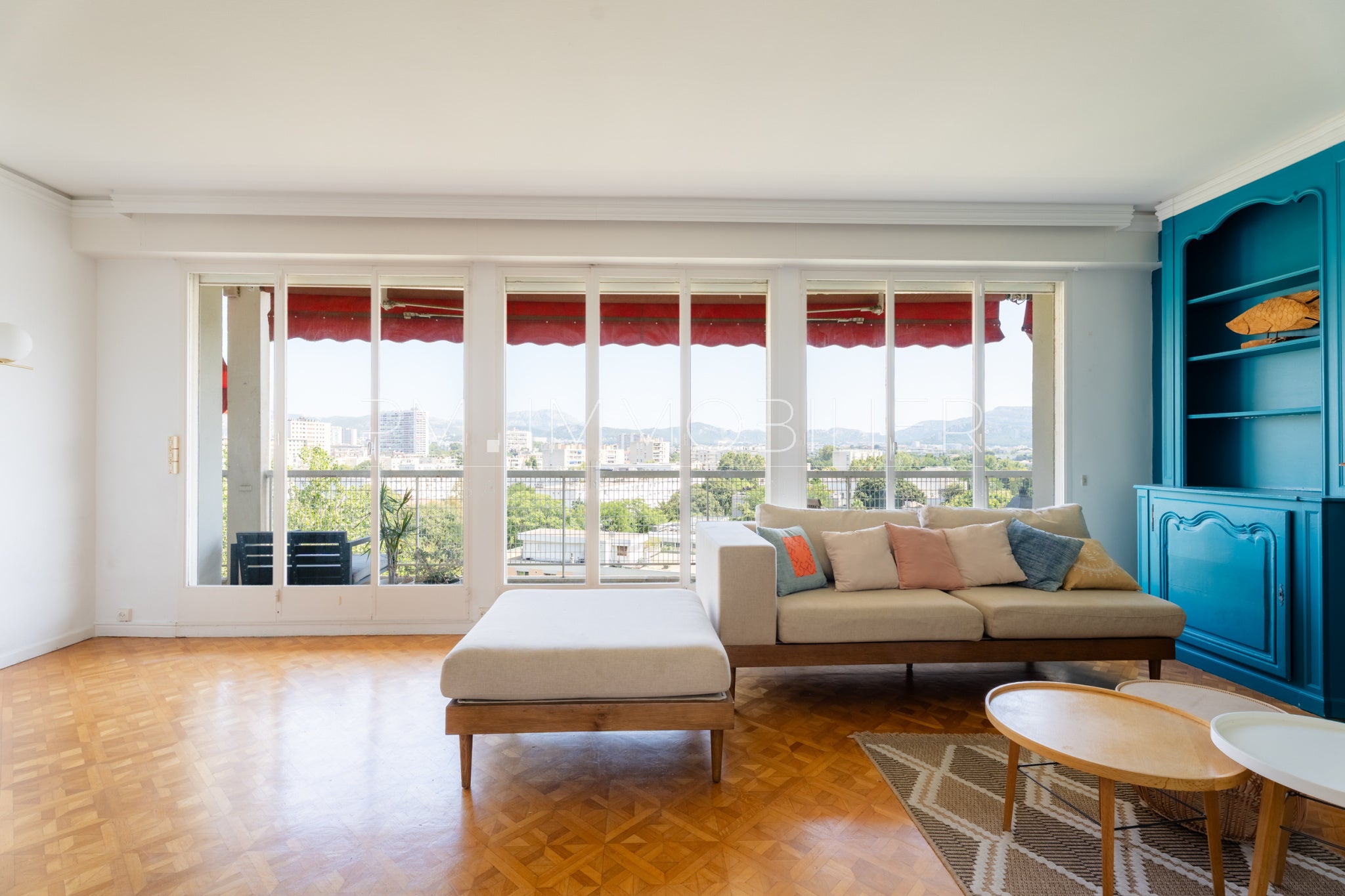 Flat Entrée principale in Marseille