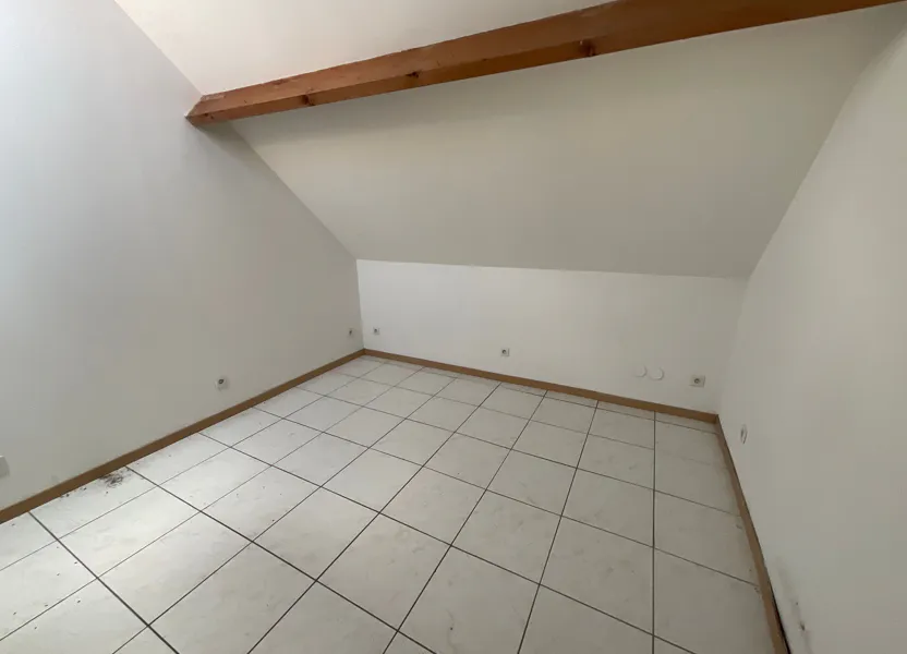 Flat Rue de la Chasse-à-Roisnes in Gondecourt