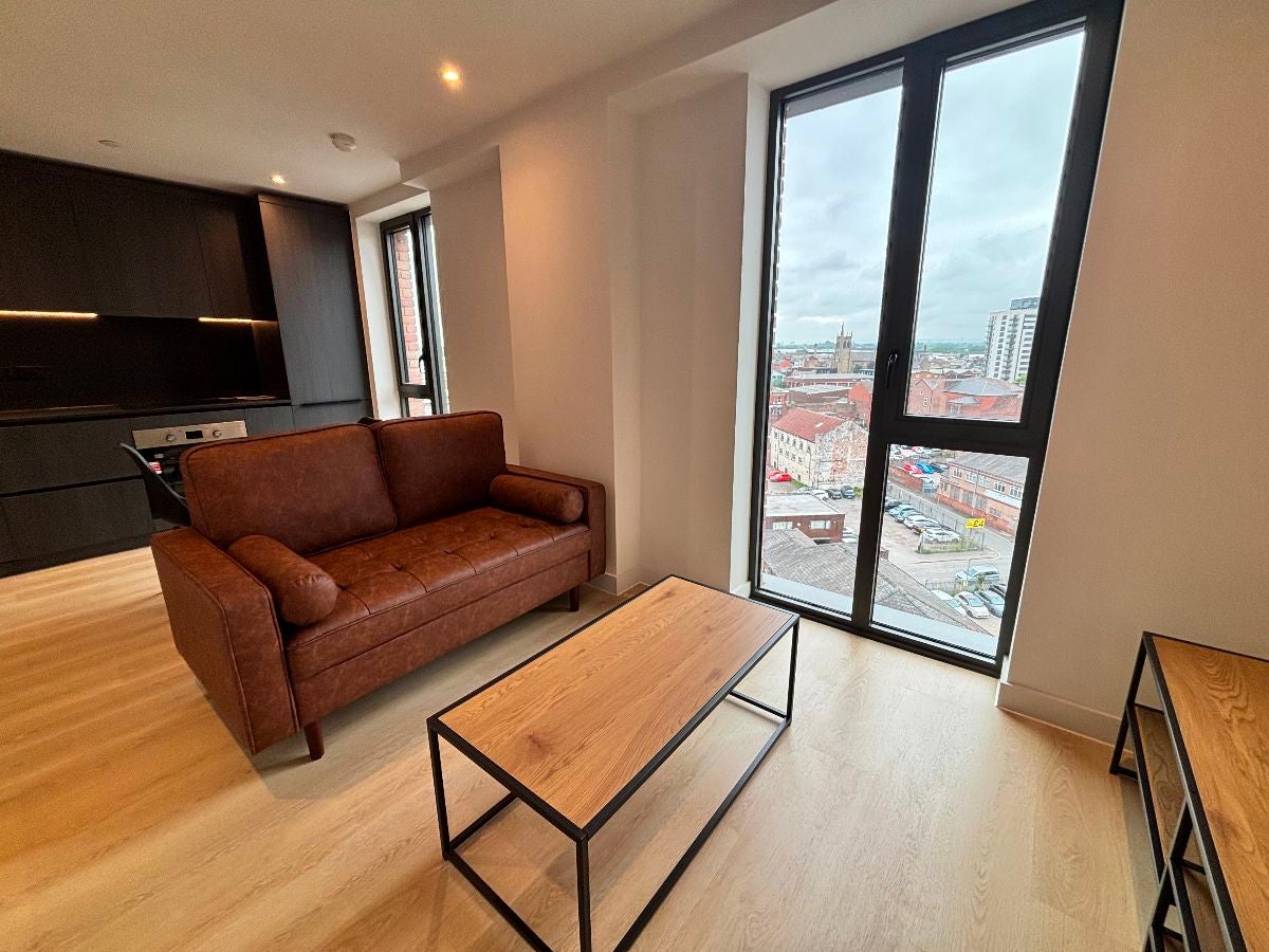 Flat Dutton Street in Manchester